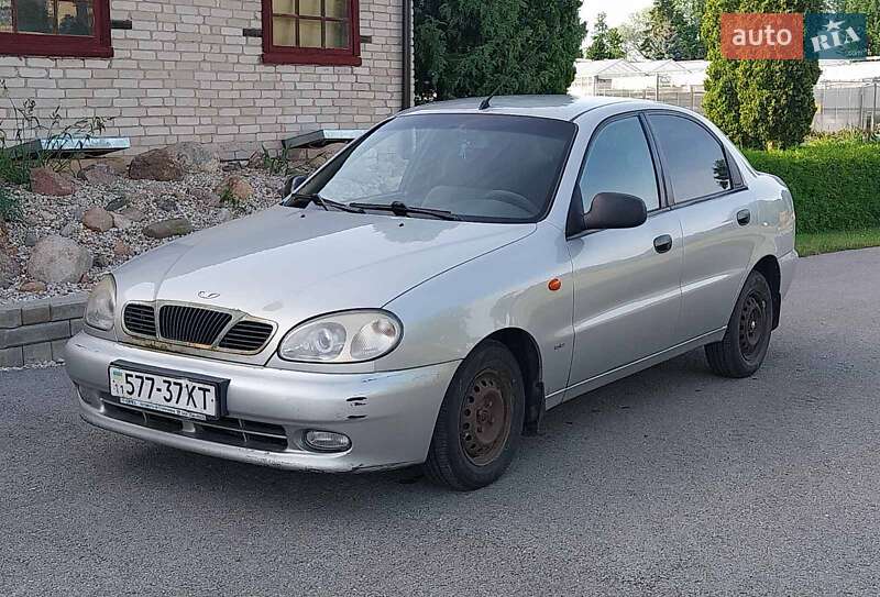 Седан Daewoo Lanos 2004 в 