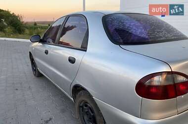 Седан Daewoo Lanos 2007 в Тыврове