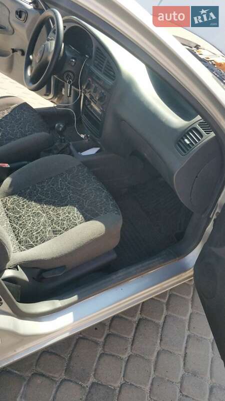 Седан Daewoo Lanos 2006 в Львові