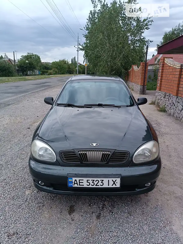 Седан Daewoo Lanos 1998 в 