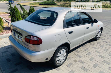 Седан Daewoo Lanos 2004 в Запоріжжі