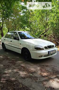 Седан Daewoo Lanos 2004 в Дніпрі