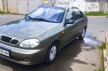 Седан Daewoo Lanos 2004 в Измаиле