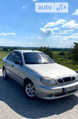 Седан Daewoo Lanos 2001 в Лановцах