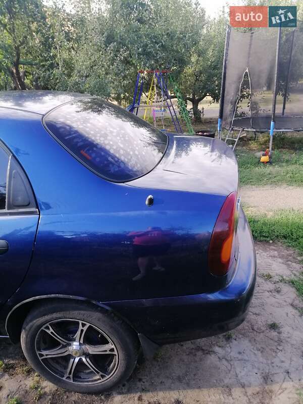 Седан Daewoo Lanos 2005 в Полтаве