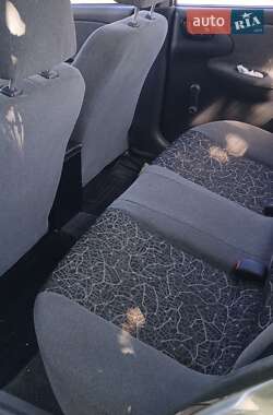 Седан Daewoo Lanos 2004 в Хмельницькому