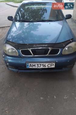 Седан Daewoo Lanos 1998 в 