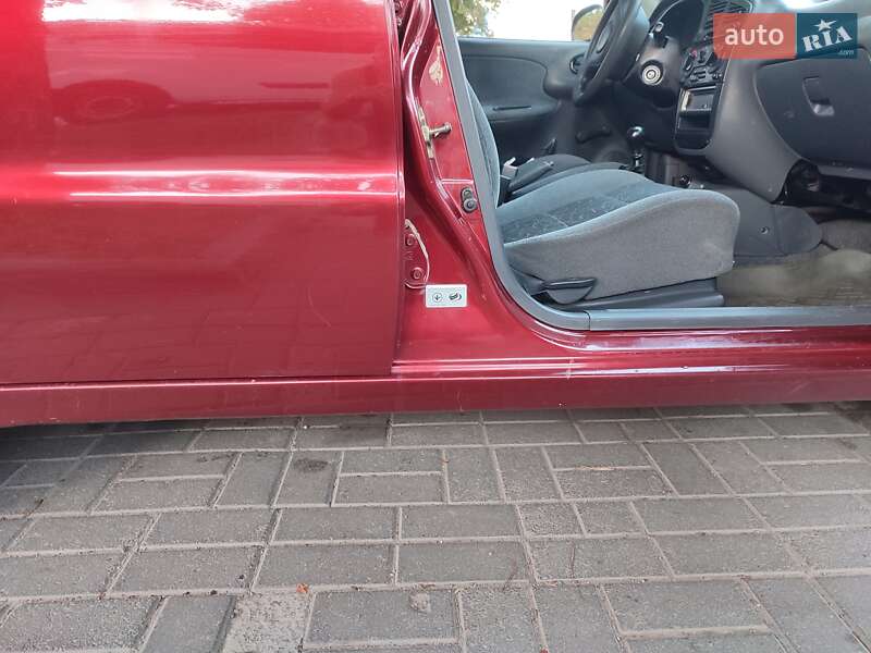 Седан Daewoo Lanos 2005 в Черновцах