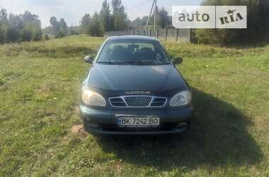 Седан Daewoo Lanos 2005 в Ровно