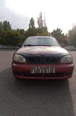 Седан Daewoo Lanos 2001 в Кривом Роге