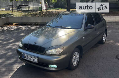 Хэтчбек Daewoo Lanos 2003 в Киеве