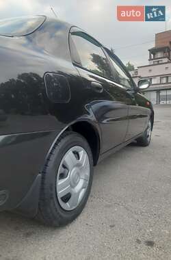 Седан Daewoo Lanos 2008 в 