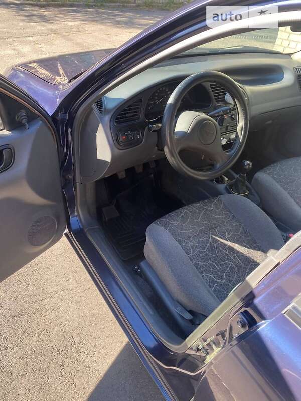 Седан Daewoo Lanos 2006 в Днепре