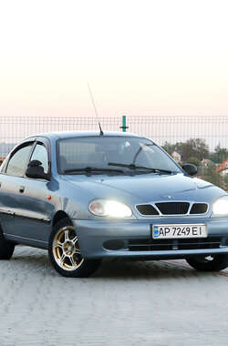 Седан Daewoo Lanos 2008 в Золочеві