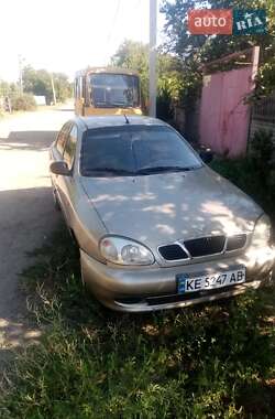 Седан Daewoo Lanos 2004 в Марганці