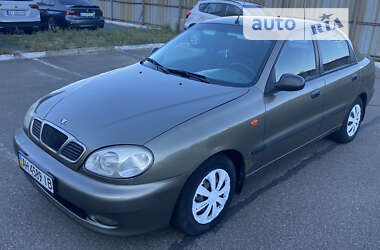 Седан Daewoo Lanos 2003 в Киеве