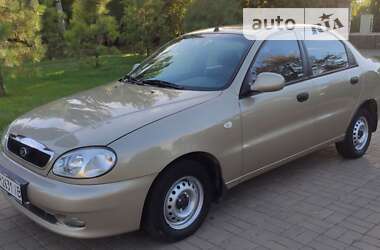 Седан Daewoo Lanos 2013 в Нікополі