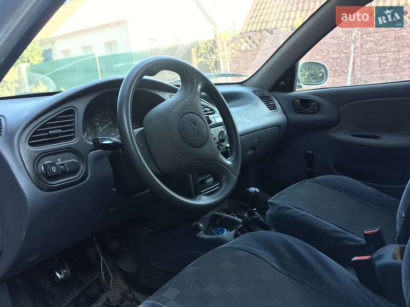Седан Daewoo Lanos 2005 в Днепре