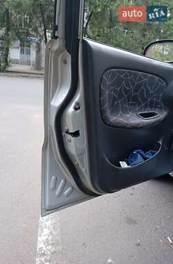Седан Daewoo Lanos 2003 в 