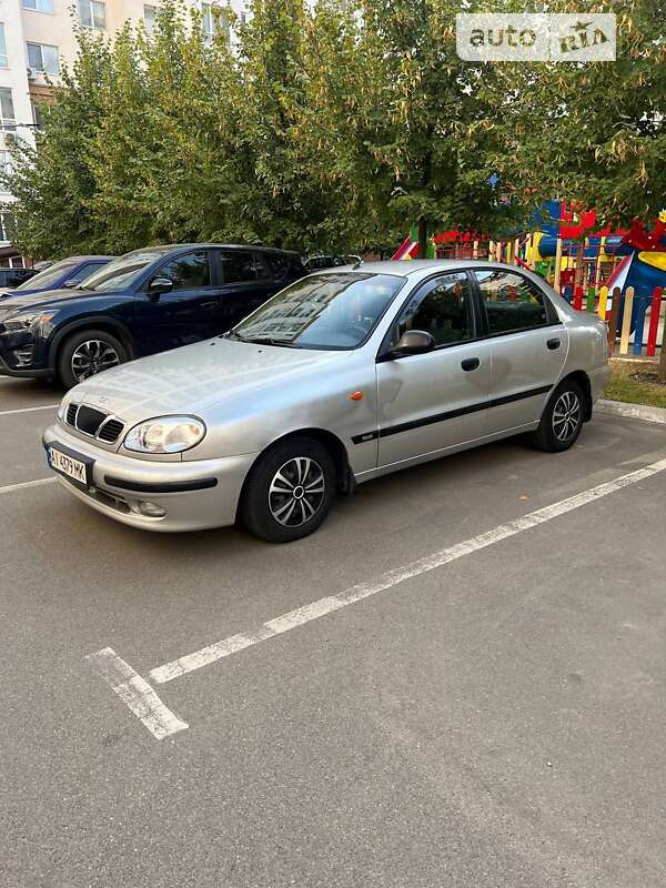 Седан Daewoo Lanos 2003 в Киеве