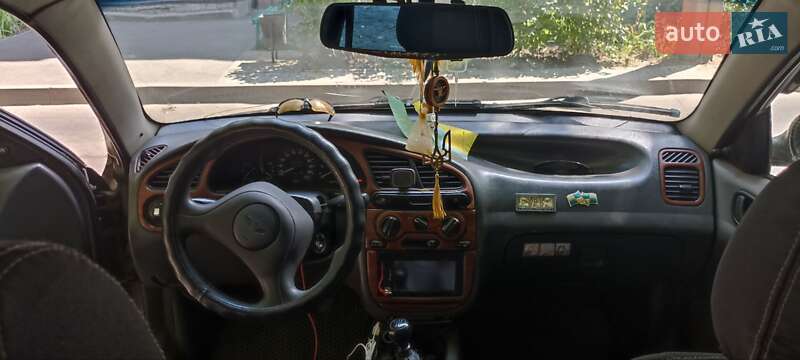 Седан Daewoo Lanos 2004 в Харькове