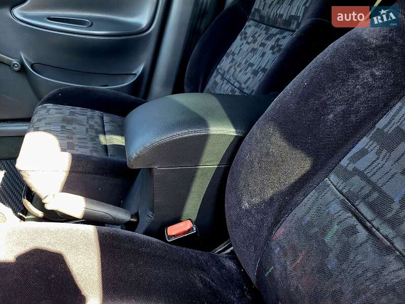 Седан Daewoo Lanos 1998 в Львове фото 6 Седан Daewoo Lanos 1998 в Львове