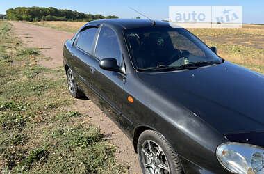 Седан Daewoo Lanos 2010 в Прилуках