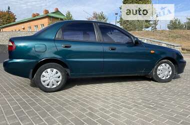 Седан Daewoo Lanos 2004 в Червоному Донці