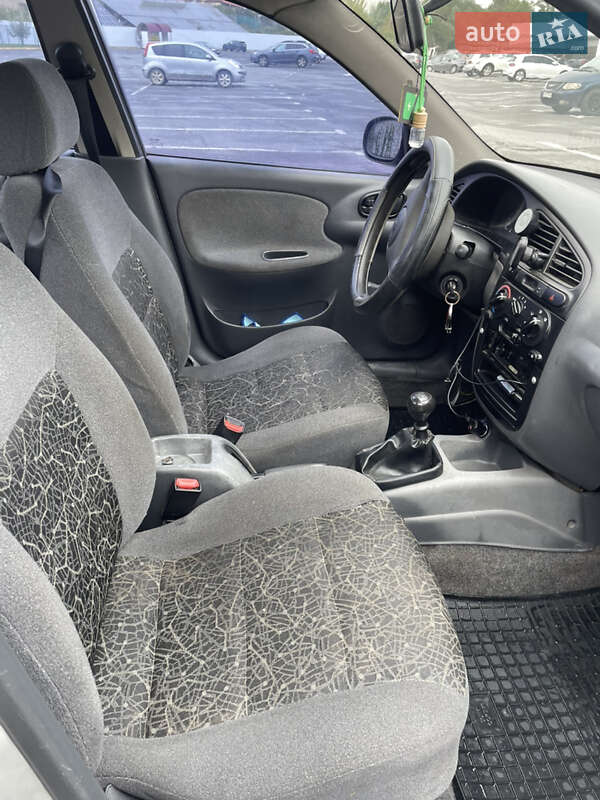 Седан Daewoo Lanos 2007 в Ужгороде