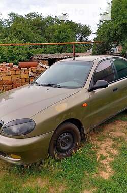 Седан Daewoo Lanos 2004 в Великой Александровке