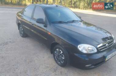 Седан Daewoo Lanos 2011 в Рогани