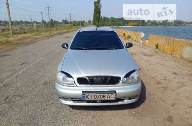 Седан Daewoo Lanos 2002 в Димері