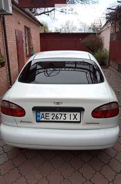 Седан Daewoo Lanos 2002 в Днепре