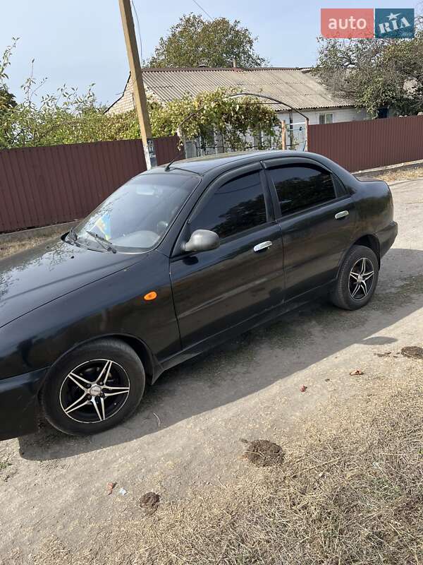 Седан Daewoo Lanos 2008 в Кривом Роге