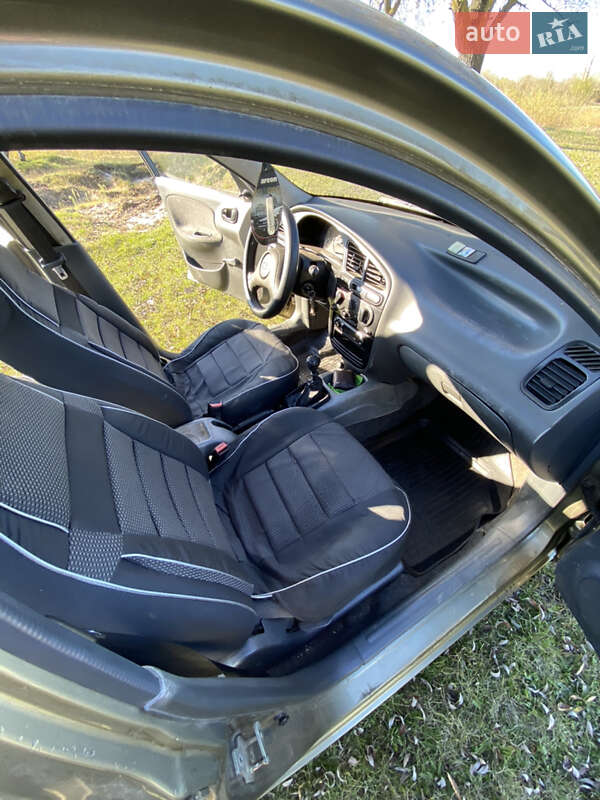 Седан Daewoo Lanos 2007 в Сарнах