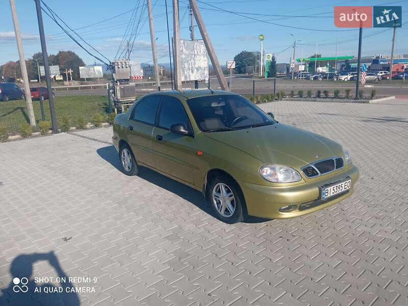 Седан Daewoo Lanos 2006 в Хусте