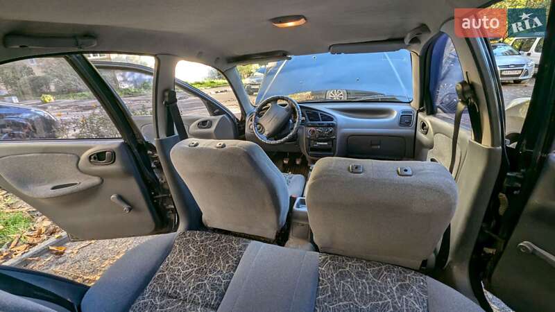 Седан Daewoo Lanos 2009 в Львове