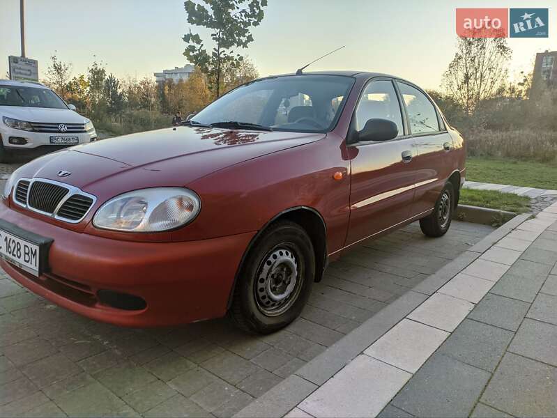 Седан Daewoo Lanos 2008 в Львові