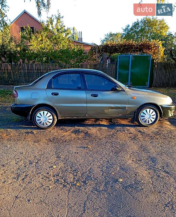 Седан Daewoo Lanos 2005 в Краснограде