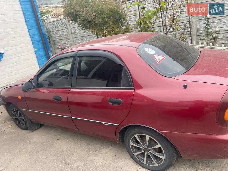 Седан Daewoo Lanos 2006 в Киеве