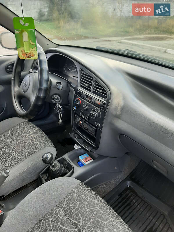 Седан Daewoo Lanos 2007 в Днепре