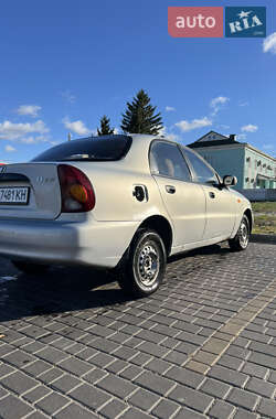 Седан Daewoo Lanos 2012 в Миронівці