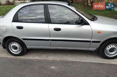 Седан Daewoo Lanos 2006 в Дубно