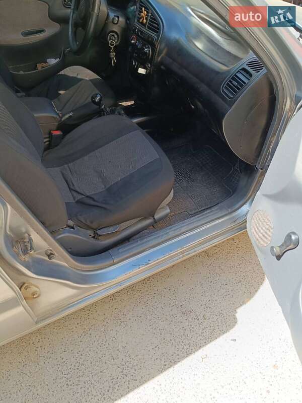 Седан Daewoo Lanos 2008 в Николаеве