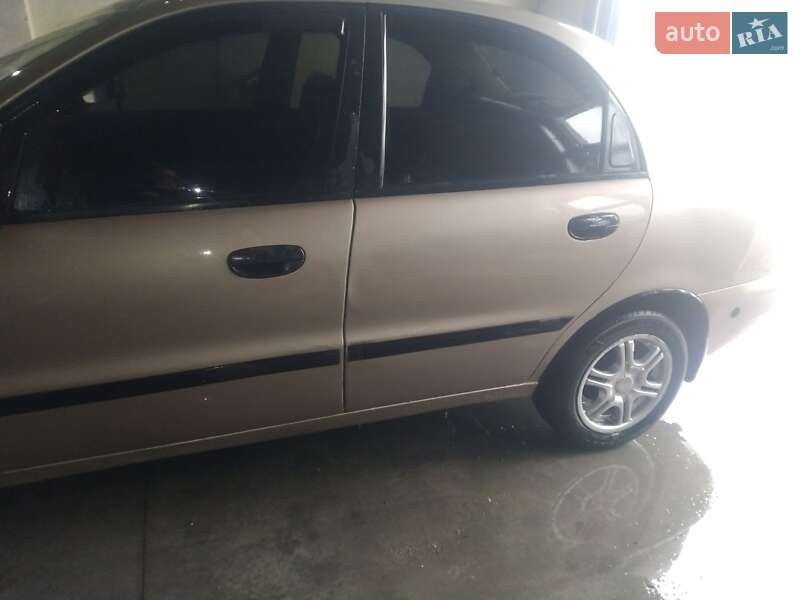 Седан Daewoo Lanos 2008 в Тернополе