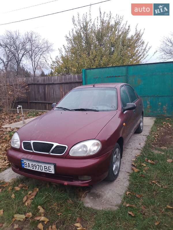 Седан Daewoo Lanos 2005 в Кропивницком