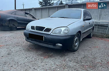 Седан Daewoo Lanos 1999 в Городенці