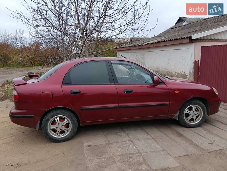 Седан Daewoo Lanos 2005 в Первомайську