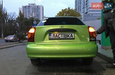 Седан Daewoo Lanos 2003 в Миколаєві