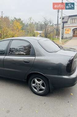 Седан Daewoo Lanos 2011 в Обухові